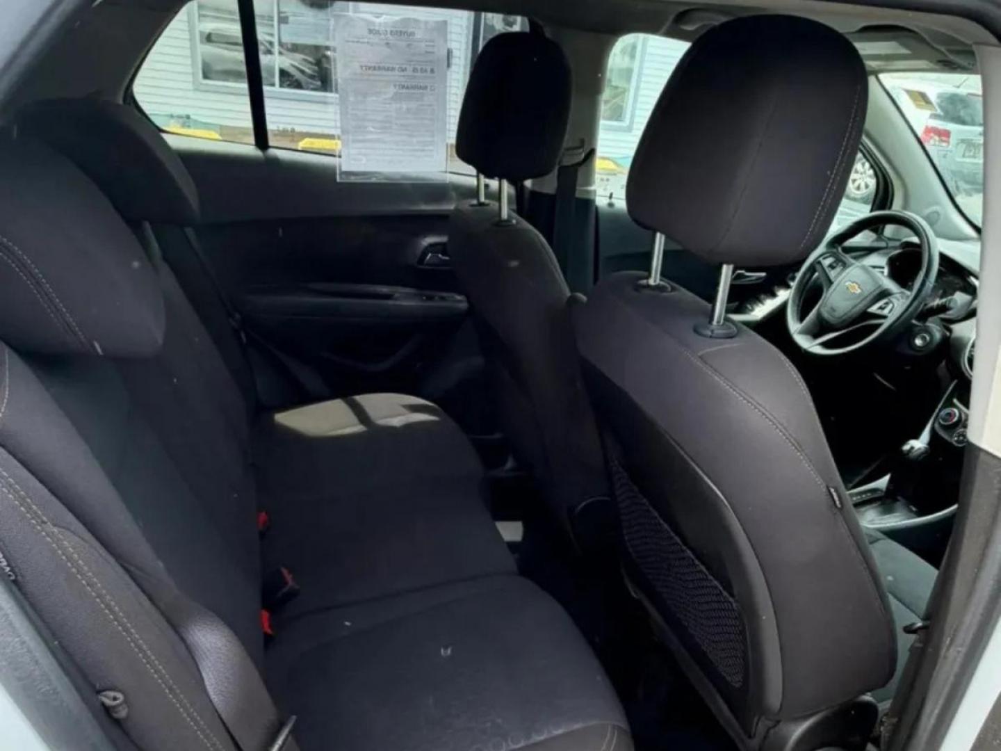 2020 White /Black Chevrolet Trax LS FWD (KL7CJKSB5LB) with an 1.4L L4 DOHC 16V engine, 6A transmission, located at 1010 N White Horse Pike, Stratford, NJ, 08084, (856) 262-9500, 39.838921, -75.011497 - Photo#9
