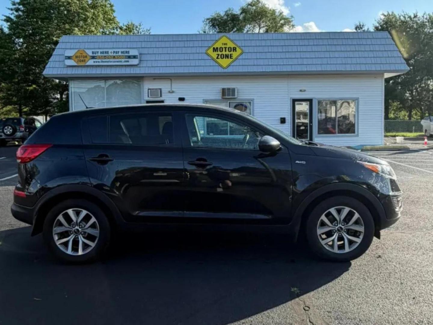 2016 Black /Black Kia Sportage LX AWD (KNDPBCAC1G7) with an 2.4L V6 DOHC 24V engine, 6-Speed Automatic transmission, located at 1010 N White Horse Pike, Stratford, NJ, 08084, (856) 262-9500, 39.838921, -75.011497- Photo#3