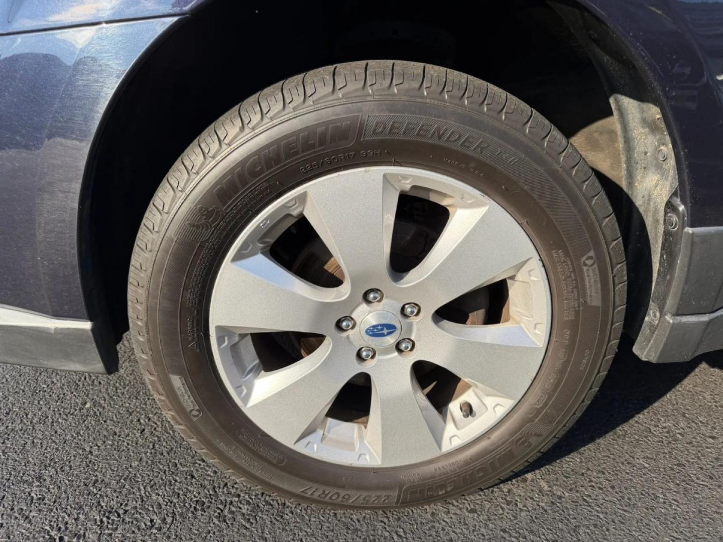 2012 Black /Beige Subaru Outback 2.5i Limited (4S4BRCKC7C3) with an 2.5L H4 DOHC 16V engine, located at 1010 N White Horse Pike, Stratford, NJ, 08084, (856) 262-9500, 39.838921, -75.011497- Photo#10
