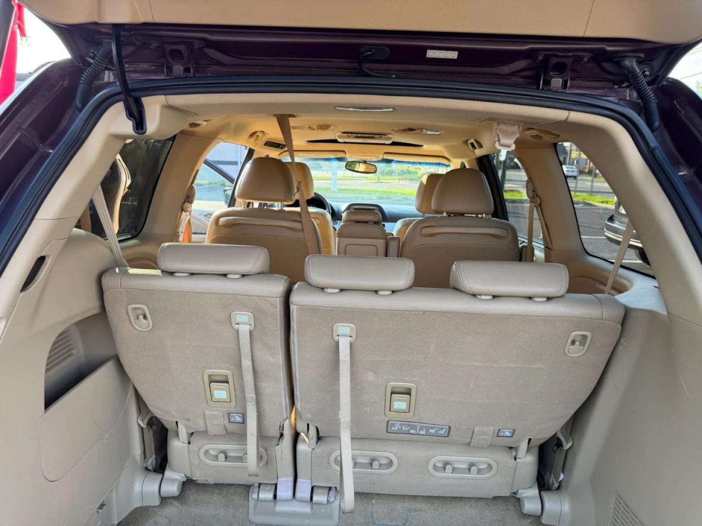 2010 Maroon /Beige Honda Odyssey EX-L w/ DVD (5FNRL3H79AB) with an 3.5L V6 SOHC 24V engine, 5A transmission, located at 1010 N White Horse Pike, Stratford, NJ, 08084, (856) 262-9500, 39.838921, -75.011497- Photo#8