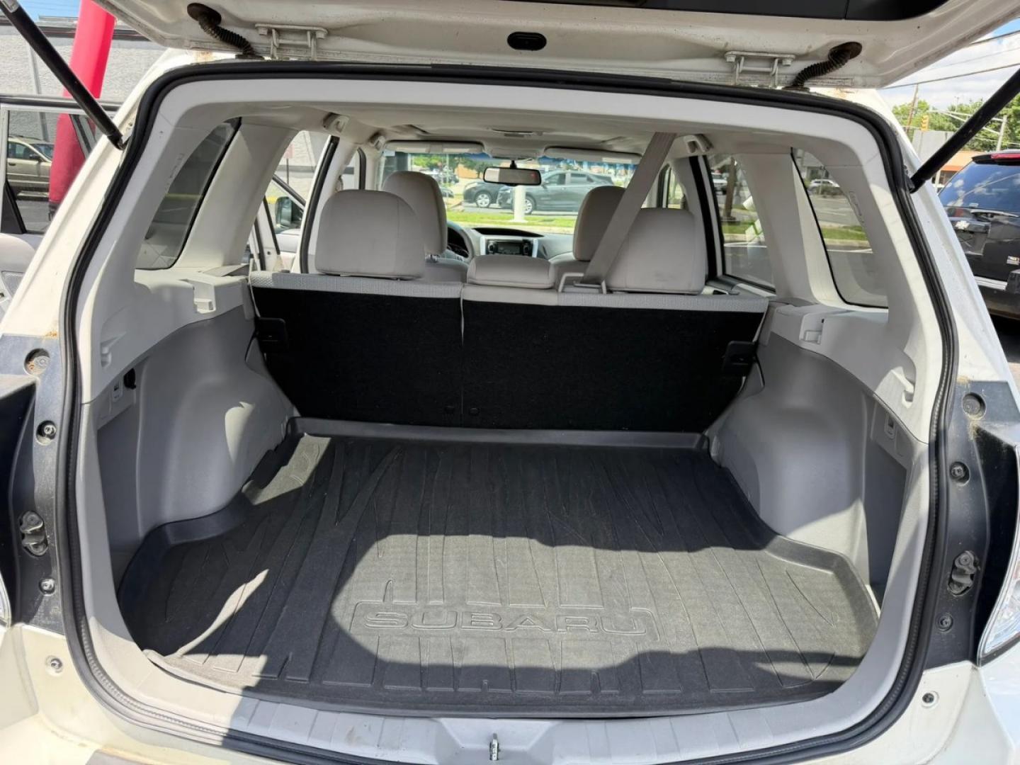 2012 White /Gray Subaru Forester 2.5X Premium (JF2SHADC9CH) with an 2.5L H4 SOHC 16V engine, 4-Speed Automatic transmission, located at 1010 N White Horse Pike, Stratford, NJ, 08084, (856) 262-9500, 39.838921, -75.011497- Photo#10