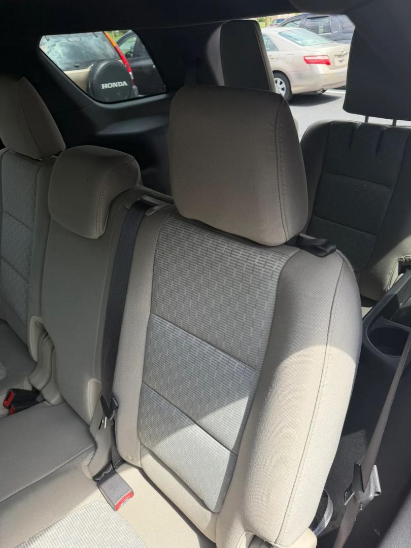 2013 Ford Explorer XLT 4WD (1FM5K8D87DG) with an 3.5L V6 DOHC 24V engine, 6-Speed Automatic transmission, located at 1010 N White Horse Pike, Stratford, NJ, 08084, (856) 262-9500, 39.838921, -75.011497- Photo#14