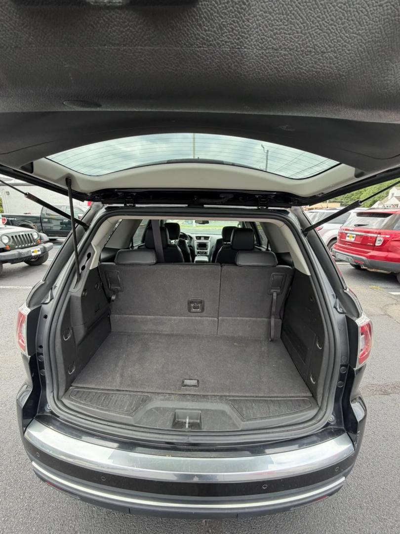 2014 GMC Acadia SLT-1 AWD (1GKKVRKDXEJ) with an 3.6L V6 DOHC 24V engine, 6-Speed Automatic transmission, located at 1010 N White Horse Pike, Stratford, NJ, 08084, (856) 262-9500, 39.838921, -75.011497- Photo#10