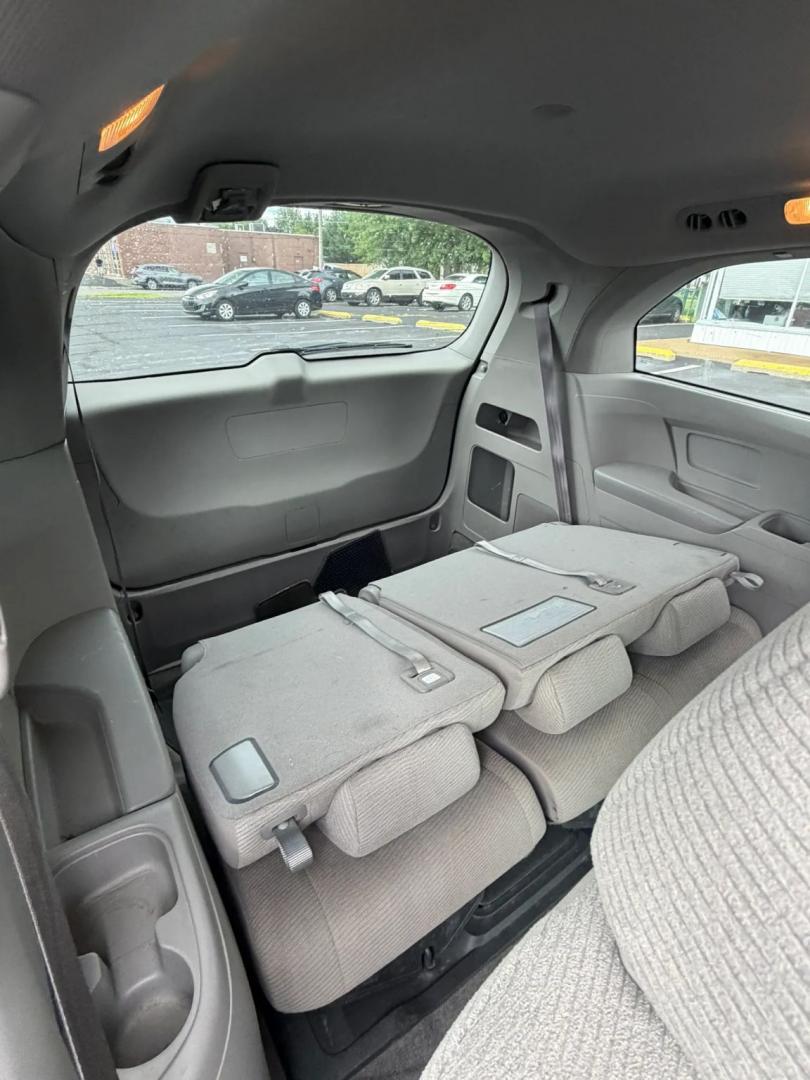 2012 Honda Odyssey EX (5FNRL5H44CB) with an 3.5L V6 SOHC 24V engine, 5-Speed Automatic transmission, located at 1010 N White Horse Pike, Stratford, NJ, 08084, (856) 262-9500, 39.838921, -75.011497- Photo#10