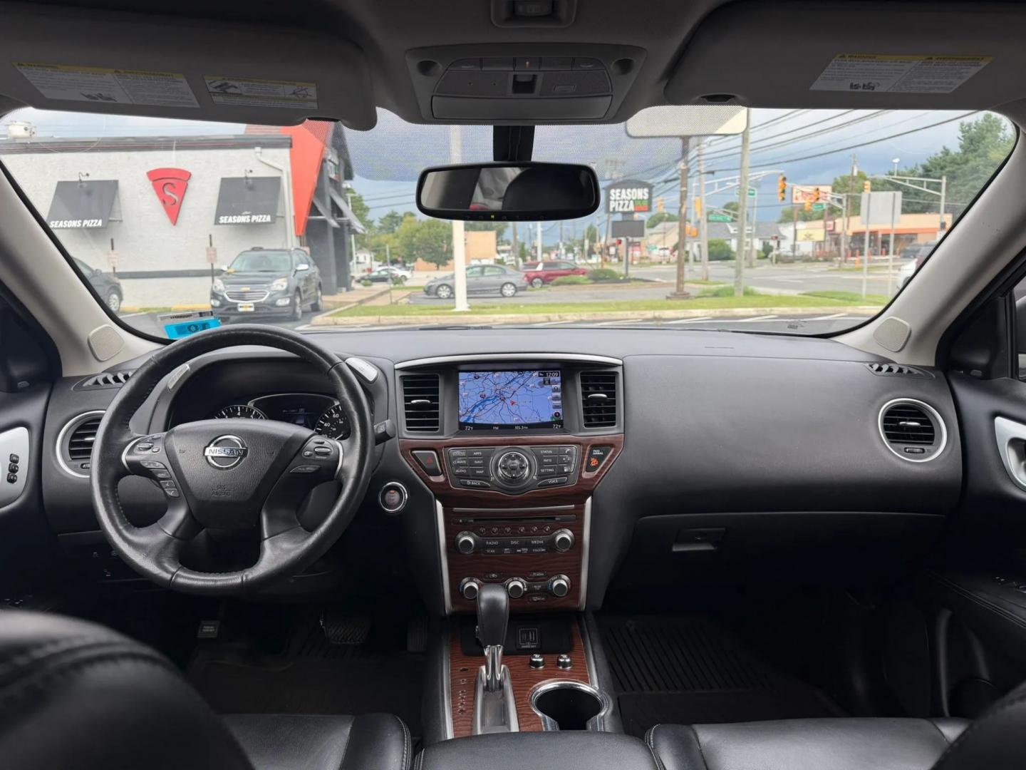 2019 Nissan Pathfinder S 4WD (5N1DR2MM0KC) with an 3.5L V6 DOHC 24V engine, CVT transmission, located at 1010 N White Horse Pike, Stratford, NJ, 08084, (856) 262-9500, 39.838921, -75.011497- Photo#8