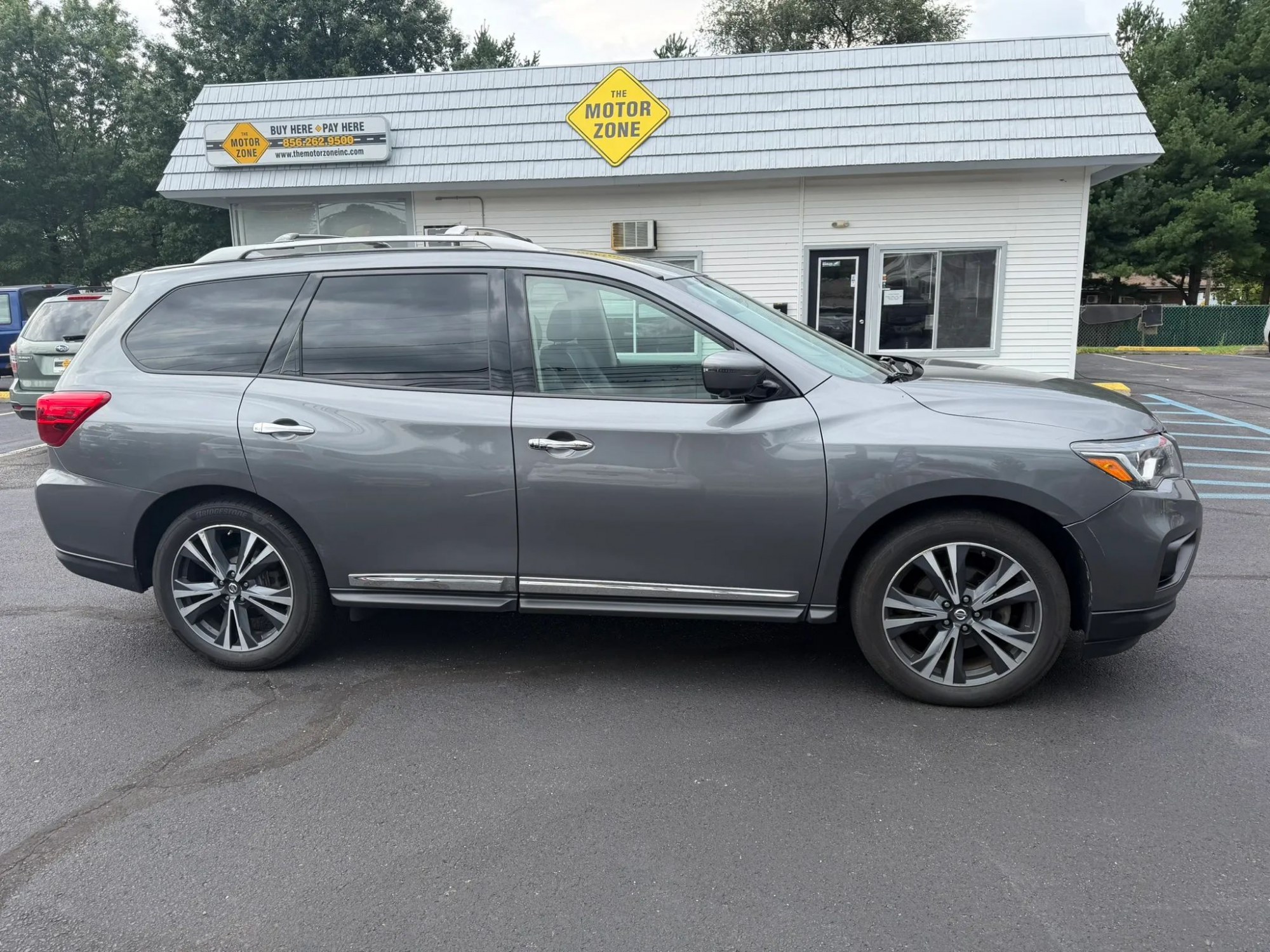 photo of 2019 Nissan Pathfinder S 4WD