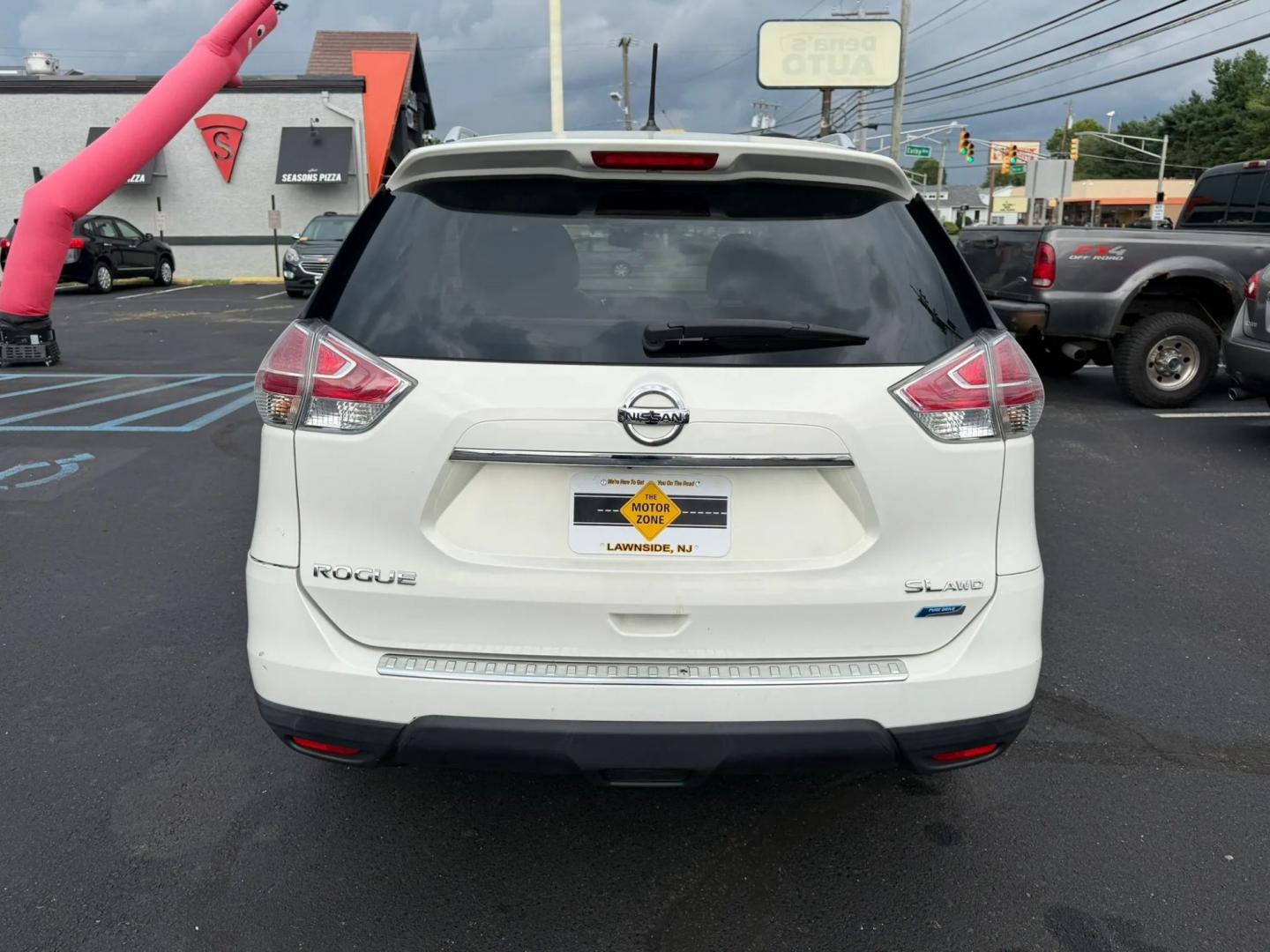 2014 Nissan Rogue S AWD (5N1AT2MV2EC) with an 2.5L L4 DOHC 16V engine, CVT transmission, located at 1010 N White Horse Pike, Stratford, NJ, 08084, (856) 262-9500, 39.838921, -75.011497- Photo#8