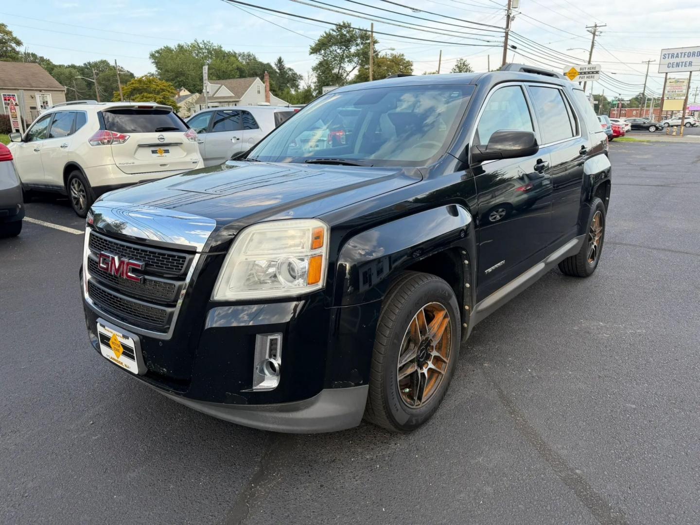 2012 GMC Terrain SLE2 AWD (2GKFLTEK0C6) with an 2.4L L4 DOHC 16V engine, 6-Speed Automatic transmission, located at 1010 N White Horse Pike, Stratford, NJ, 08084, (856) 262-9500, 39.838921, -75.011497- Photo#6