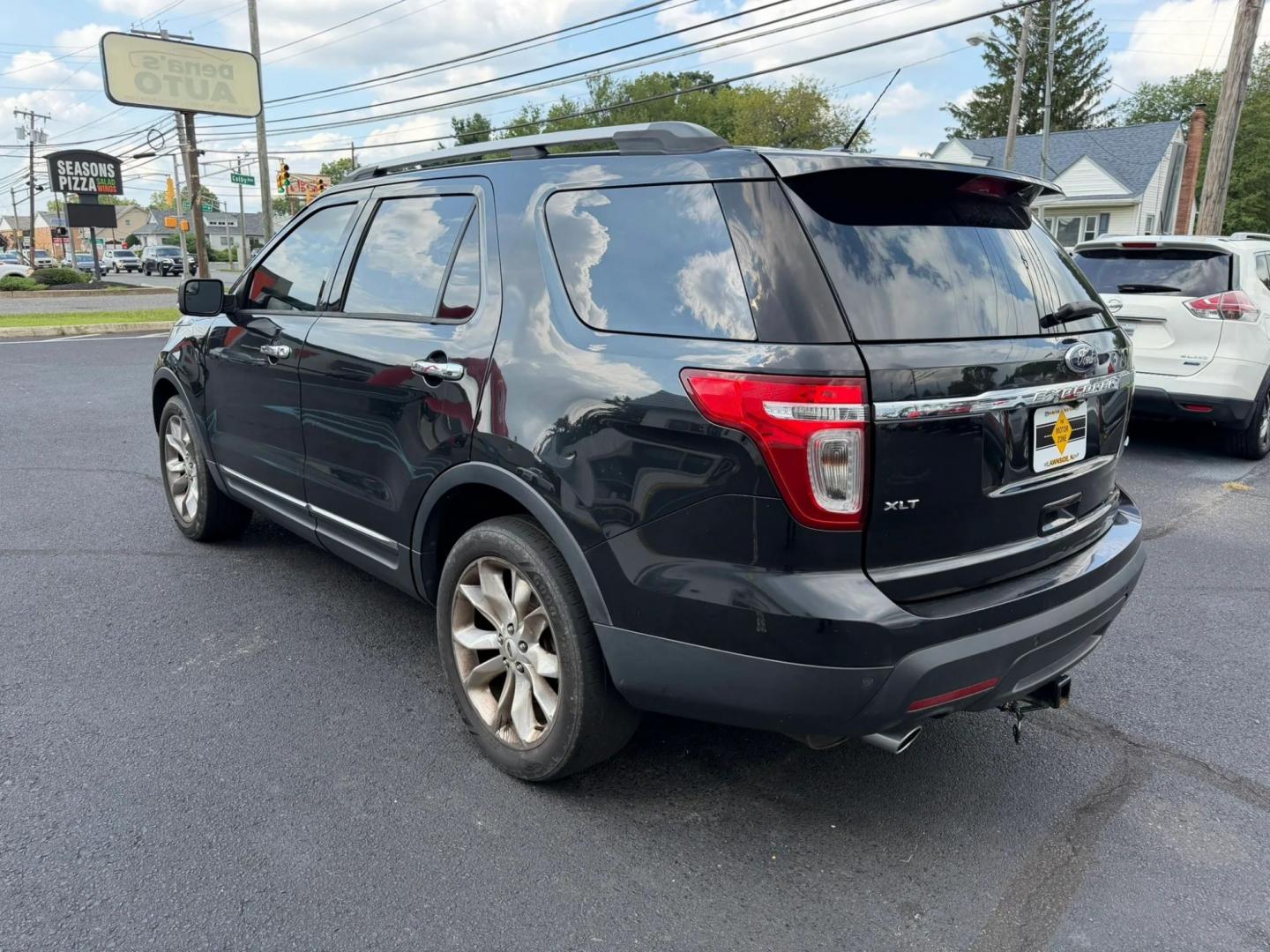 2015 Ford Explorer XLT 4WD (1FM5K8D86FG) with an 3.5L V6 DOHC 24V engine, 6-Speed Automatic transmission, located at 1010 N White Horse Pike, Stratford, NJ, 08084, (856) 262-9500, 39.838921, -75.011497- Photo#8