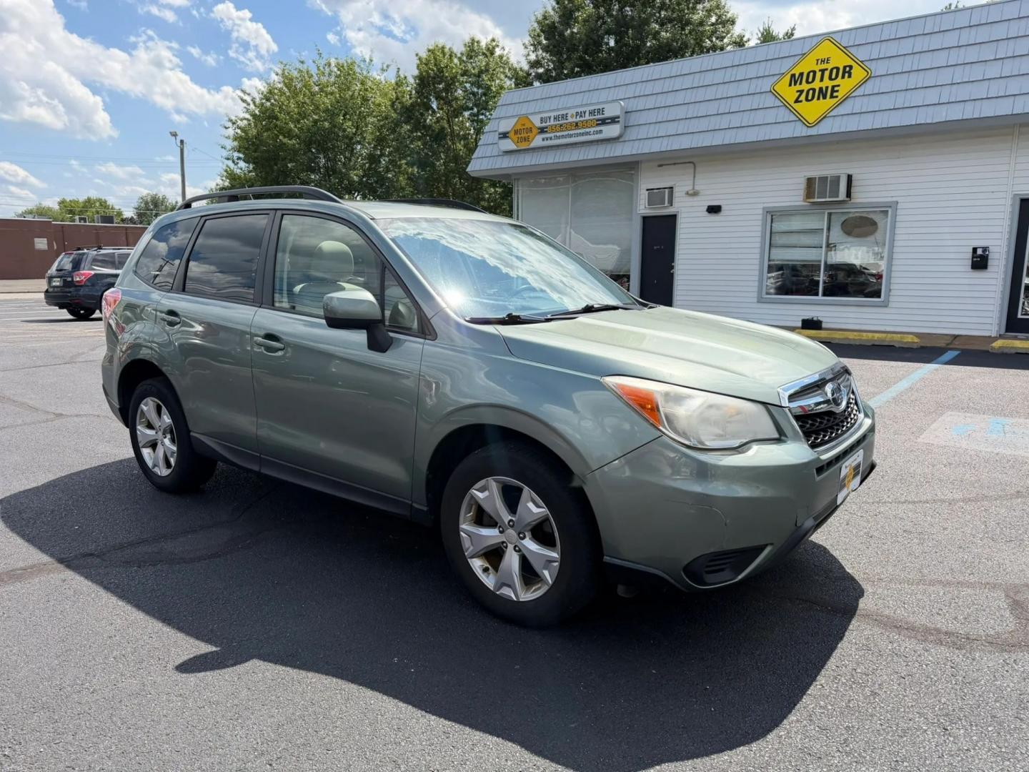 2014 Subaru Forester 2.5i Premium (JF2SJAEC7EH) with an 2.5L H4 SOHC 16V engine, 6A transmission, located at 1010 N White Horse Pike, Stratford, NJ, 08084, (856) 262-9500, 39.838921, -75.011497- Photo#4