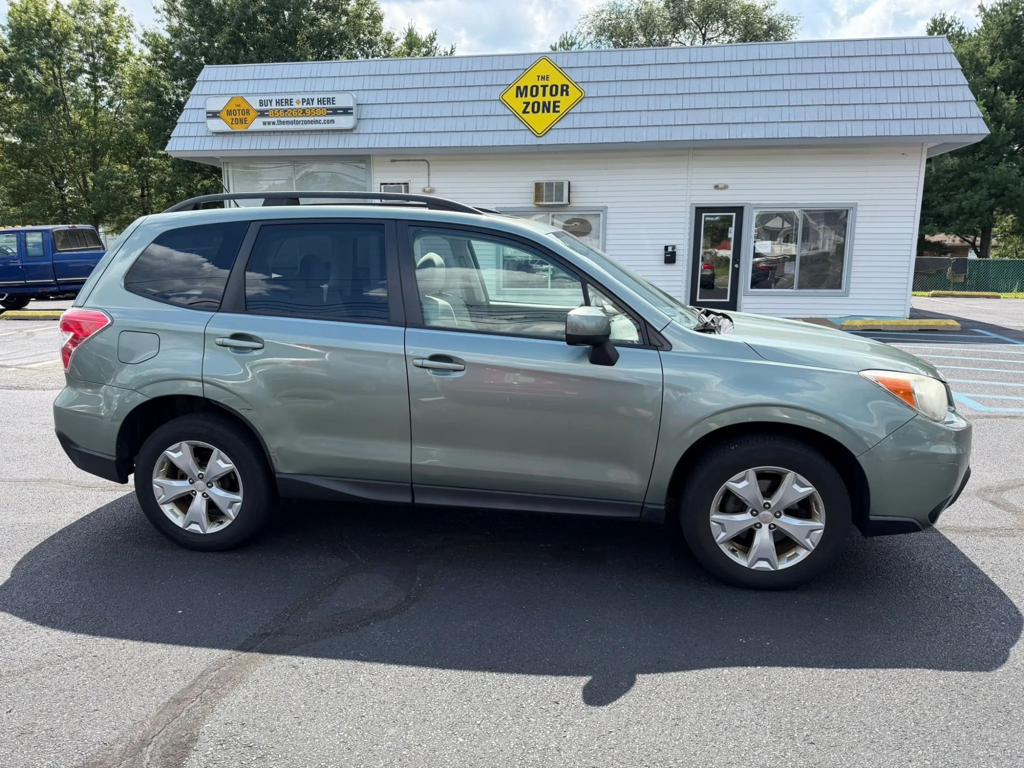 photo of 2014 Subaru Forester 2.5i Premium