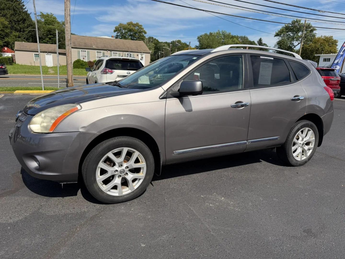 2013 Nissan Rogue S AWD (JN8AS5MV1DW) with an 2.5L L4 DOHC 16V engine, Continuously Variable Transmission transmission, located at 1010 N White Horse Pike, Stratford, NJ, 08084, (856) 262-9500, 39.838921, -75.011497- Photo#8