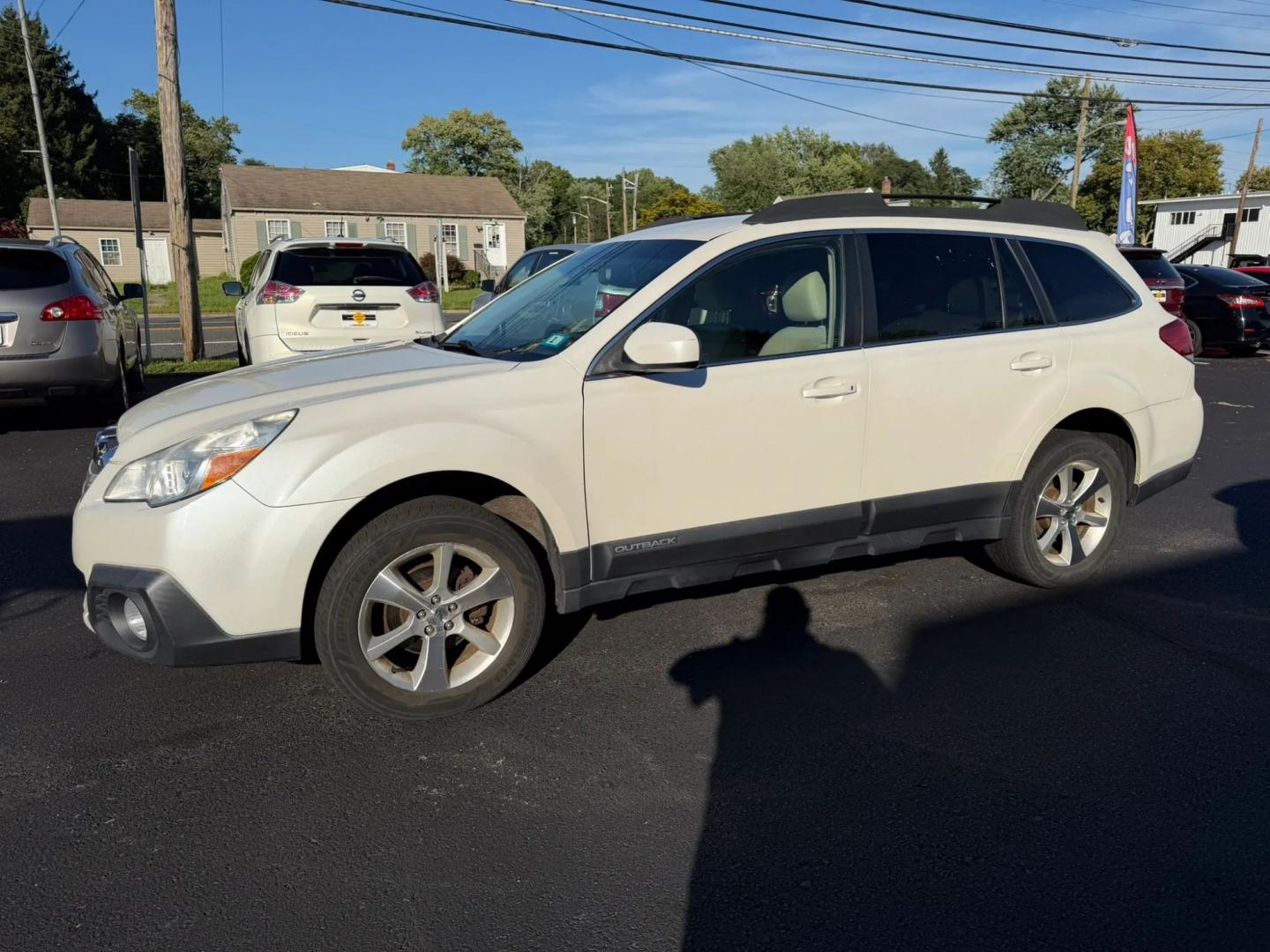 2014 Subaru Outback 2.5i Limited (4S4BRBKC3E3) with an 2.5L H4 DOHC 16V engine, located at 1010 N White Horse Pike, Stratford, NJ, 08084, (856) 262-9500, 39.838921, -75.011497- Photo#14