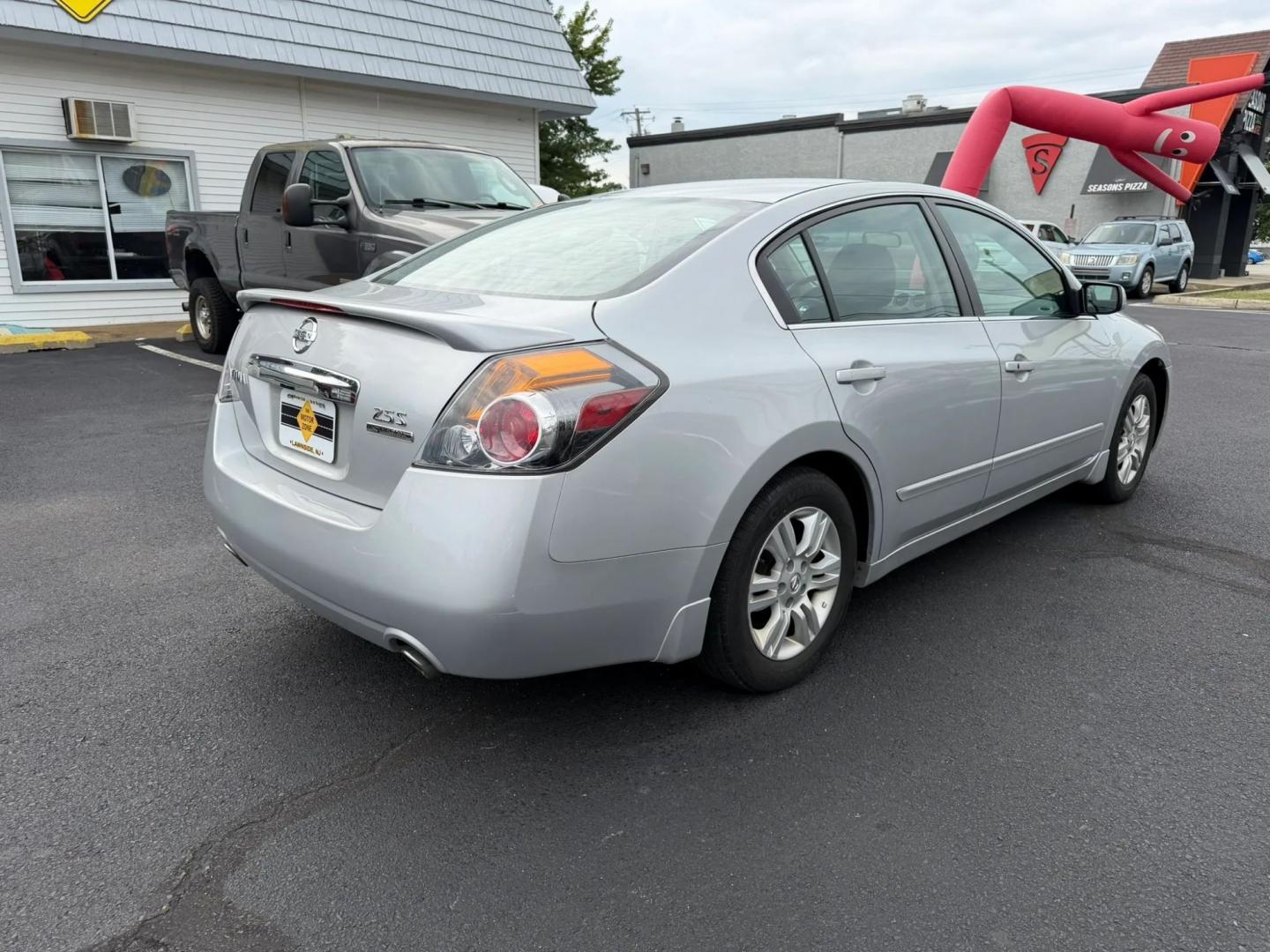 2012 Silver Nissan Altima 2.5 S (1N4AL2AP1CN) with an 2.5L L4 DOHC 16V engine, located at 1010 N White Horse Pike, Stratford, NJ, 08084, (856) 262-9500, 39.838921, -75.011497- Photo#2