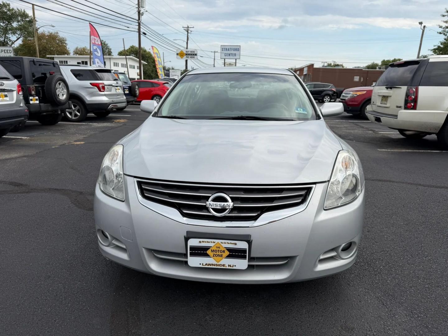 2012 Silver Nissan Altima 2.5 S (1N4AL2AP1CN) with an 2.5L L4 DOHC 16V engine, located at 1010 N White Horse Pike, Stratford, NJ, 08084, (856) 262-9500, 39.838921, -75.011497- Photo#7