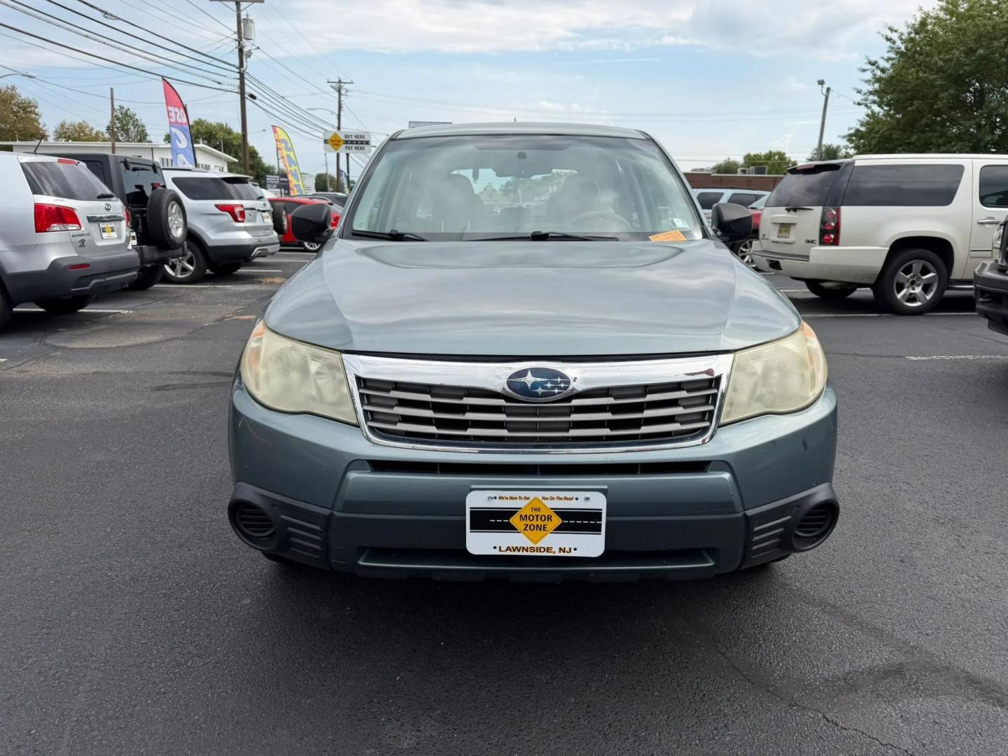 2009 Subaru Forester 2.5X (JF2SH61639H) with an 2.5L H4 SOHC 16V engine, 4A OD transmission, located at 1010 N White Horse Pike, Stratford, NJ, 08084, (856) 262-9500, 39.838921, -75.011497- Photo#8