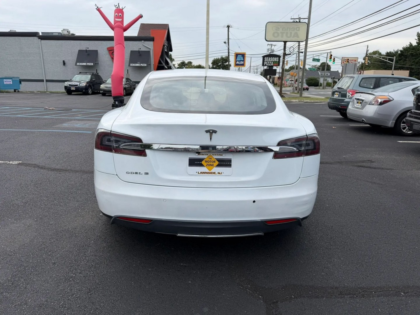 2014 White Tesla Model S Base (5YJSA1H19EF) with an ELECTRIC engine, 1A transmission, located at 1010 N White Horse Pike, Stratford, NJ, 08084, (856) 262-9500, 39.838921, -75.011497- Photo#3