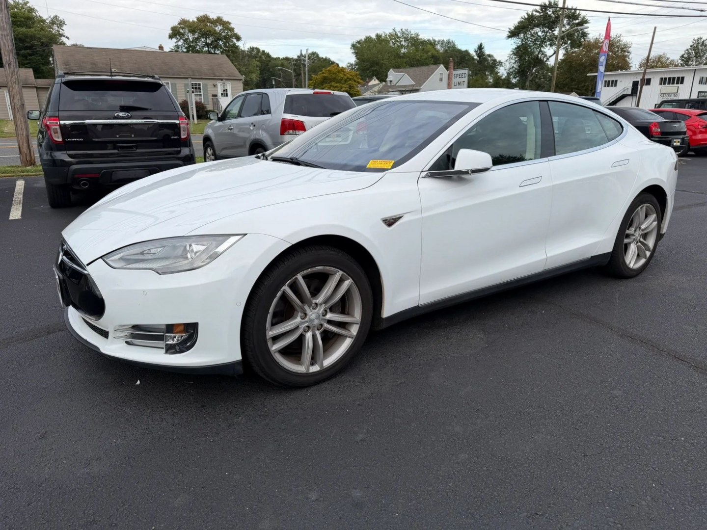 2014 White Tesla Model S Base (5YJSA1H19EF) with an ELECTRIC engine, 1A transmission, located at 1010 N White Horse Pike, Stratford, NJ, 08084, (856) 262-9500, 39.838921, -75.011497- Photo#7