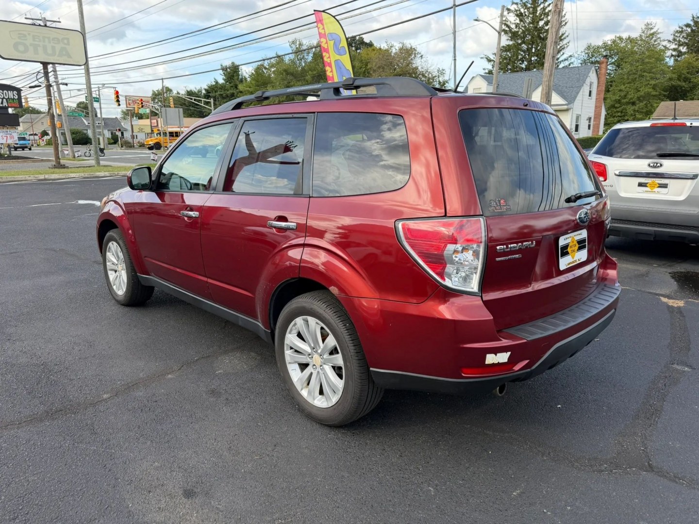 2012 Subaru Forester 2.5X Premium (JF2SHADC9CH) with an 2.5L H4 SOHC 16V engine, 4-Speed Automatic transmission, located at 1010 N White Horse Pike, Stratford, NJ, 08084, (856) 262-9500, 39.838921, -75.011497- Photo#4