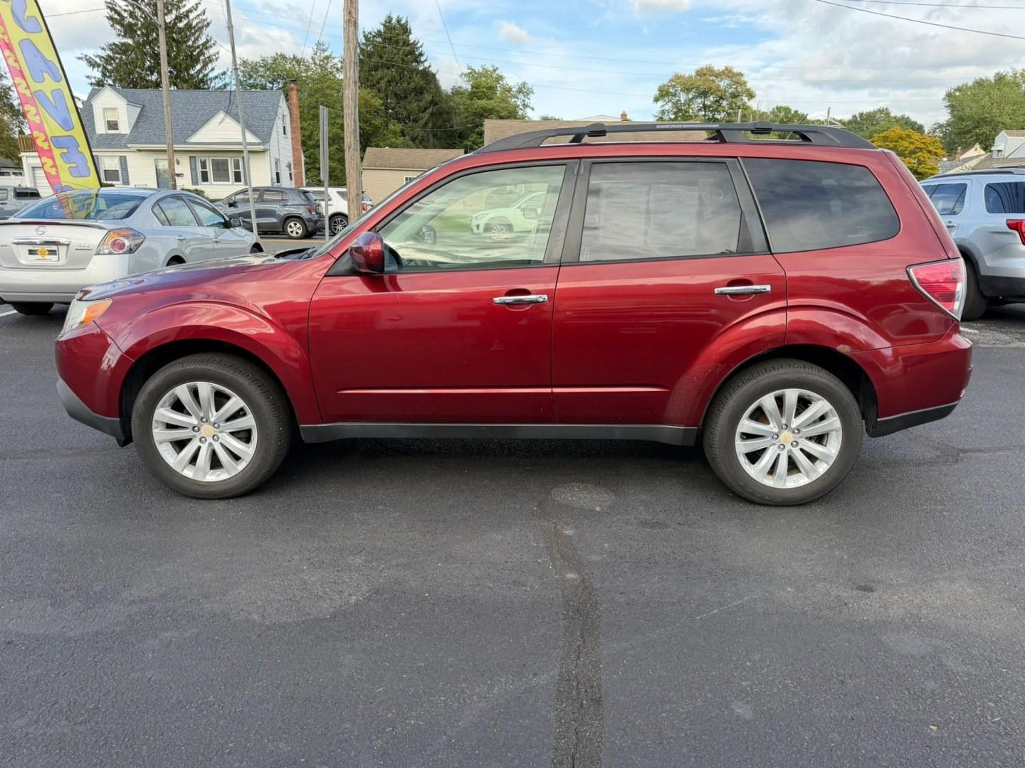 2012 Subaru Forester 2.5X Premium (JF2SHADC9CH) with an 2.5L H4 SOHC 16V engine, 4-Speed Automatic transmission, located at 1010 N White Horse Pike, Stratford, NJ, 08084, (856) 262-9500, 39.838921, -75.011497- Photo#5