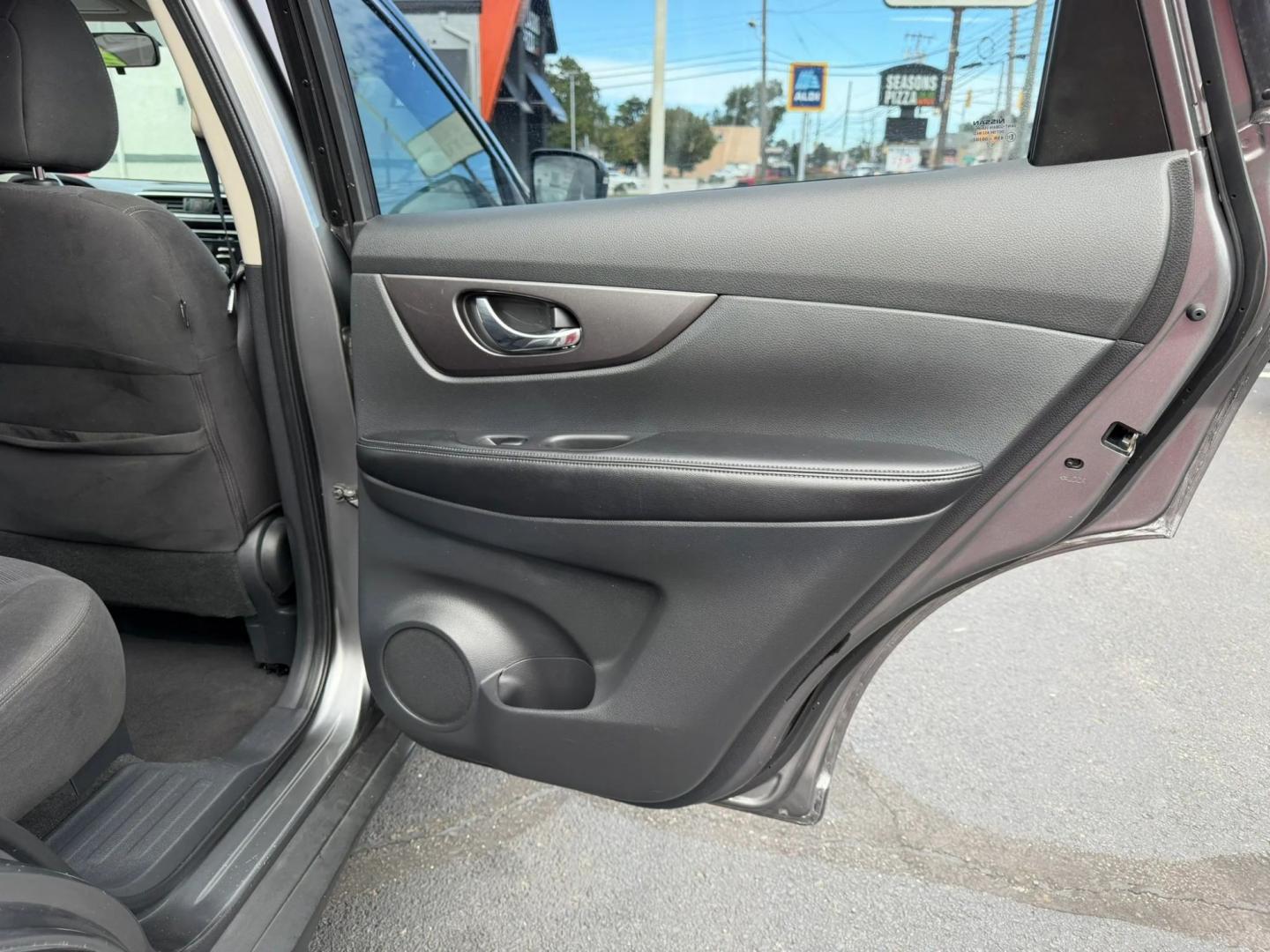 2015 Nissan Rogue S AWD (KNMAT2MV6FP) with an 2.5L L4 DOHC 16V engine, CVT transmission, located at 1010 N White Horse Pike, Stratford, NJ, 08084, (856) 262-9500, 39.838921, -75.011497- Photo#13