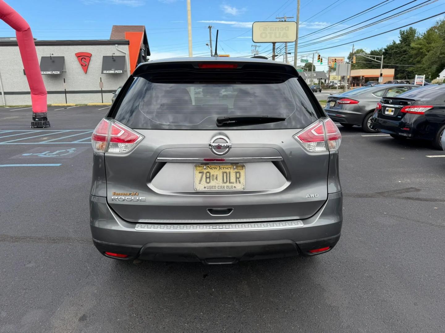 2015 Nissan Rogue S AWD (KNMAT2MV6FP) with an 2.5L L4 DOHC 16V engine, CVT transmission, located at 1010 N White Horse Pike, Stratford, NJ, 08084, (856) 262-9500, 39.838921, -75.011497- Photo#3