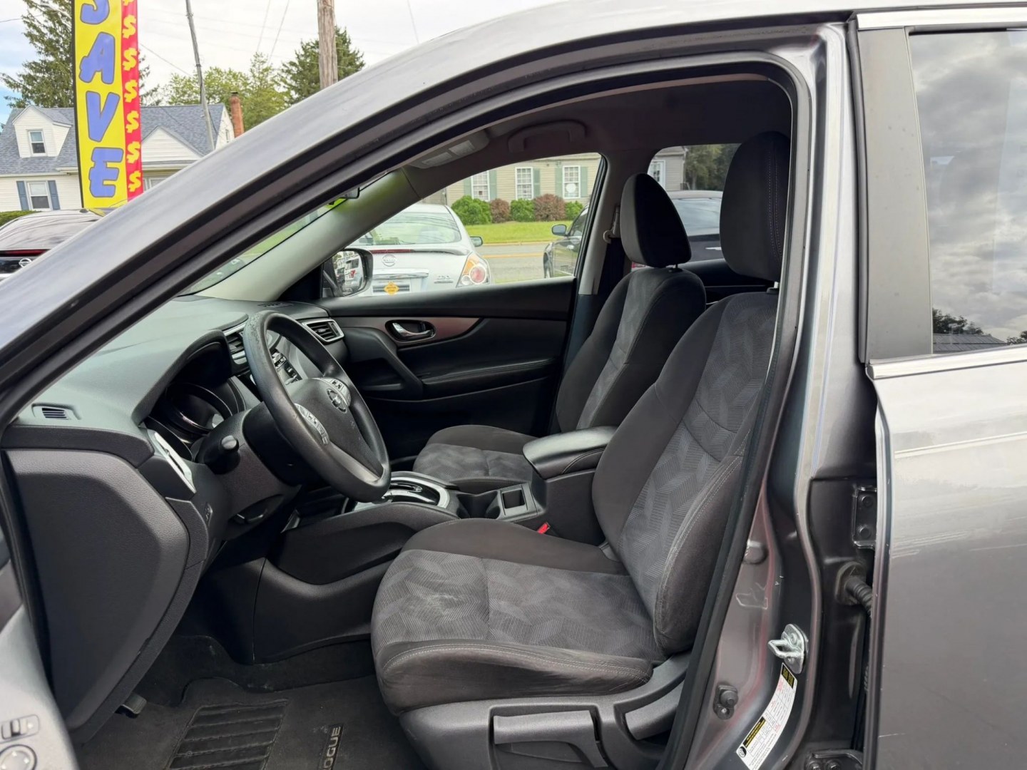 2015 Nissan Rogue S AWD (KNMAT2MV6FP) with an 2.5L L4 DOHC 16V engine, CVT transmission, located at 1010 N White Horse Pike, Stratford, NJ, 08084, (856) 262-9500, 39.838921, -75.011497- Photo#7
