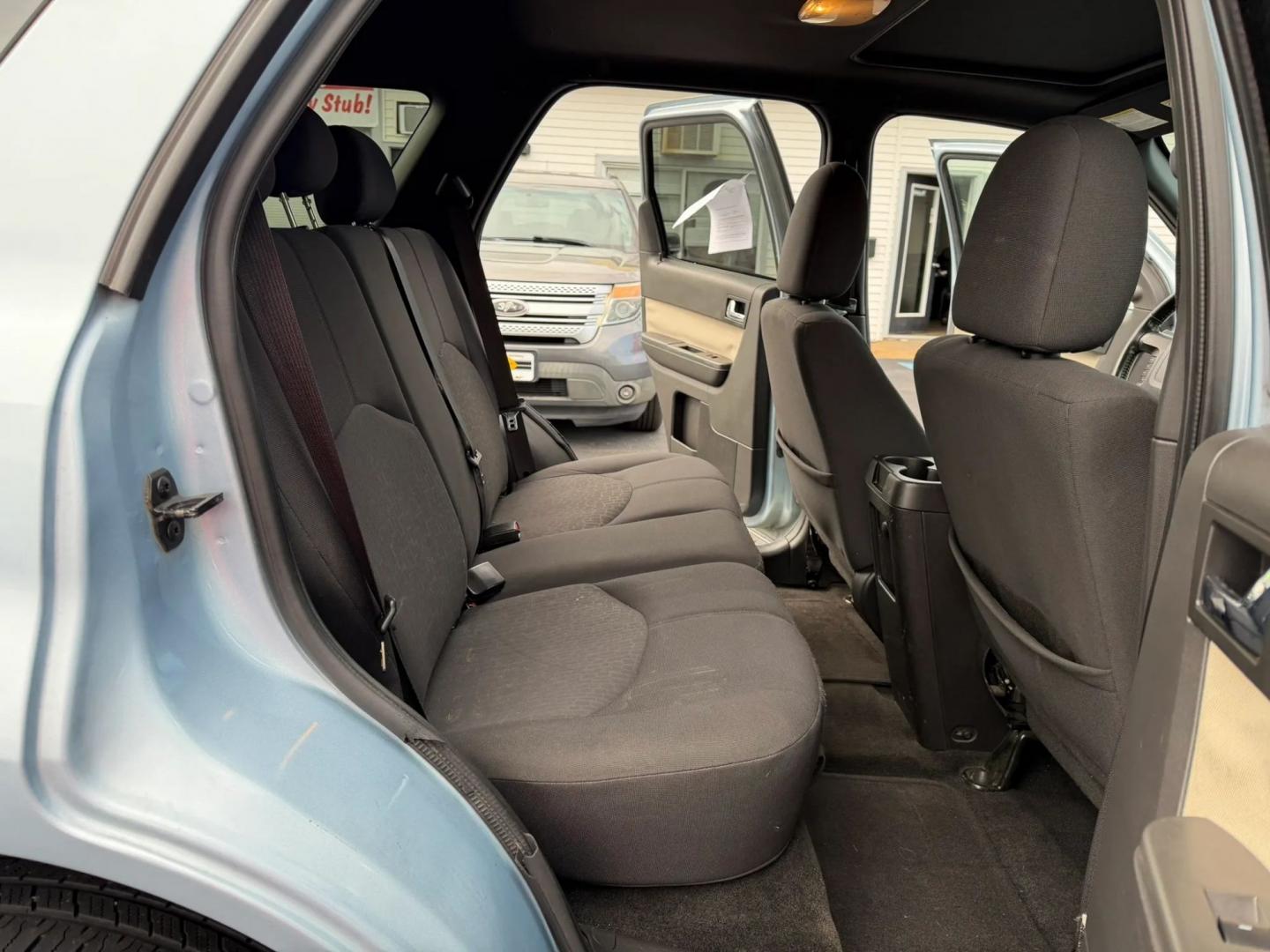 2009 Mercury Mariner I4 4WD (4M2CU91729K) with an 2.5L L4 DOHC 16V engine, 6A OD transmission, located at 1010 N White Horse Pike, Stratford, NJ, 08084, (856) 262-9500, 39.838921, -75.011497- Photo#12