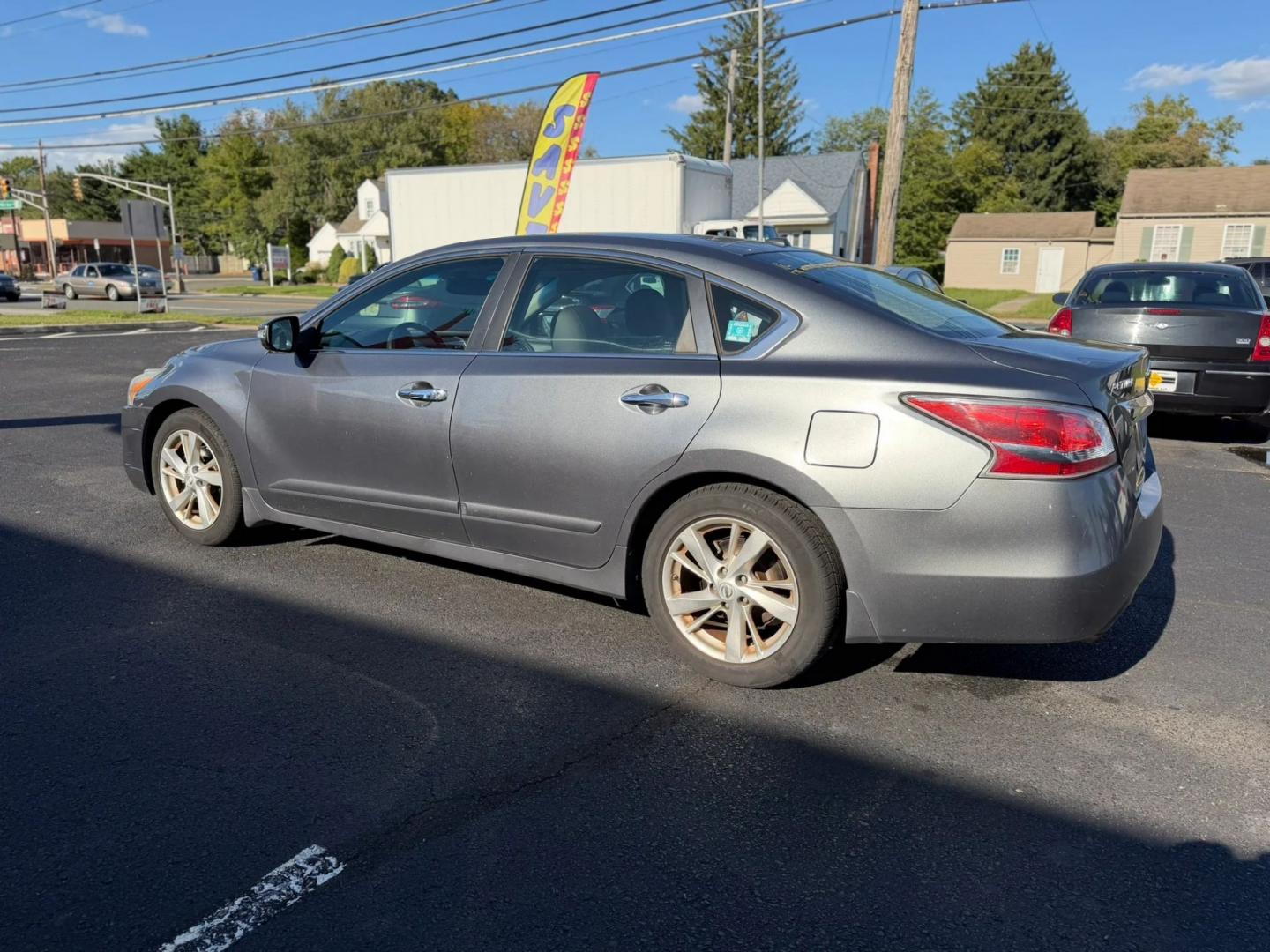 2014 Nissan Altima 2.5 SL (1N4AL3AP5EC) with an 2.5L L4 DOHC 16V engine, Continuously Variable Transmission transmission, located at 1010 N White Horse Pike, Stratford, NJ, 08084, (856) 262-9500, 39.838921, -75.011497- Photo#5