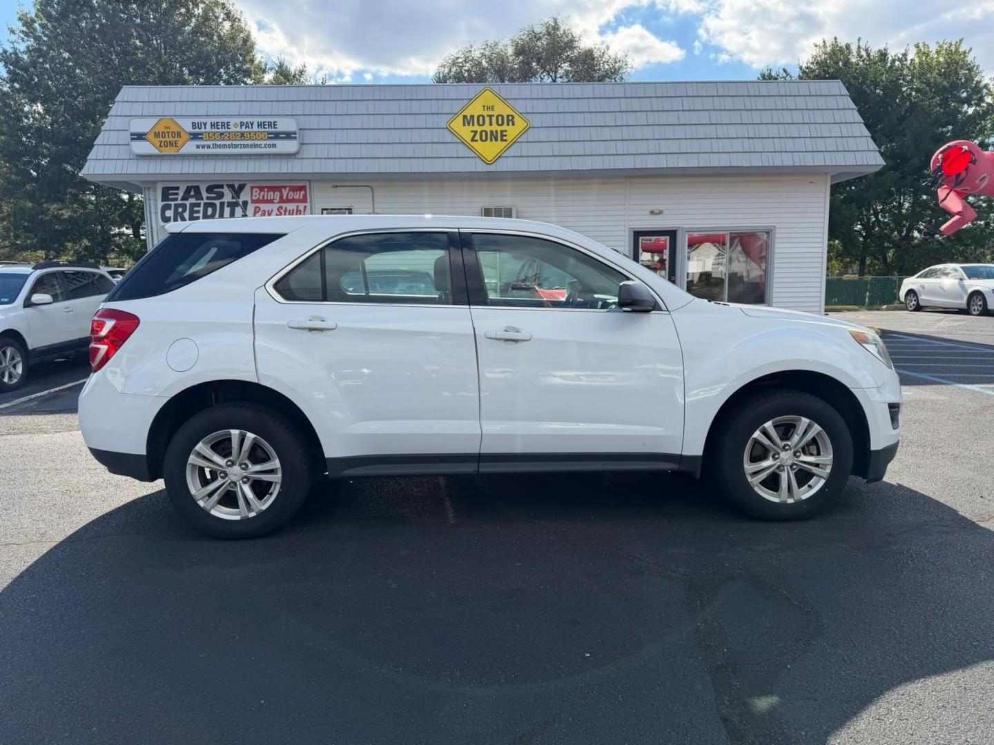 2017 Chevrolet Equinox LS 2WD (2GNALBEK6H1) with an 2.4L L4 DOHC 16V FFV engine, 6A transmission, located at 1010 N White Horse Pike, Stratford, NJ, 08084, (856) 262-9500, 39.838921, -75.011497- Photo#0