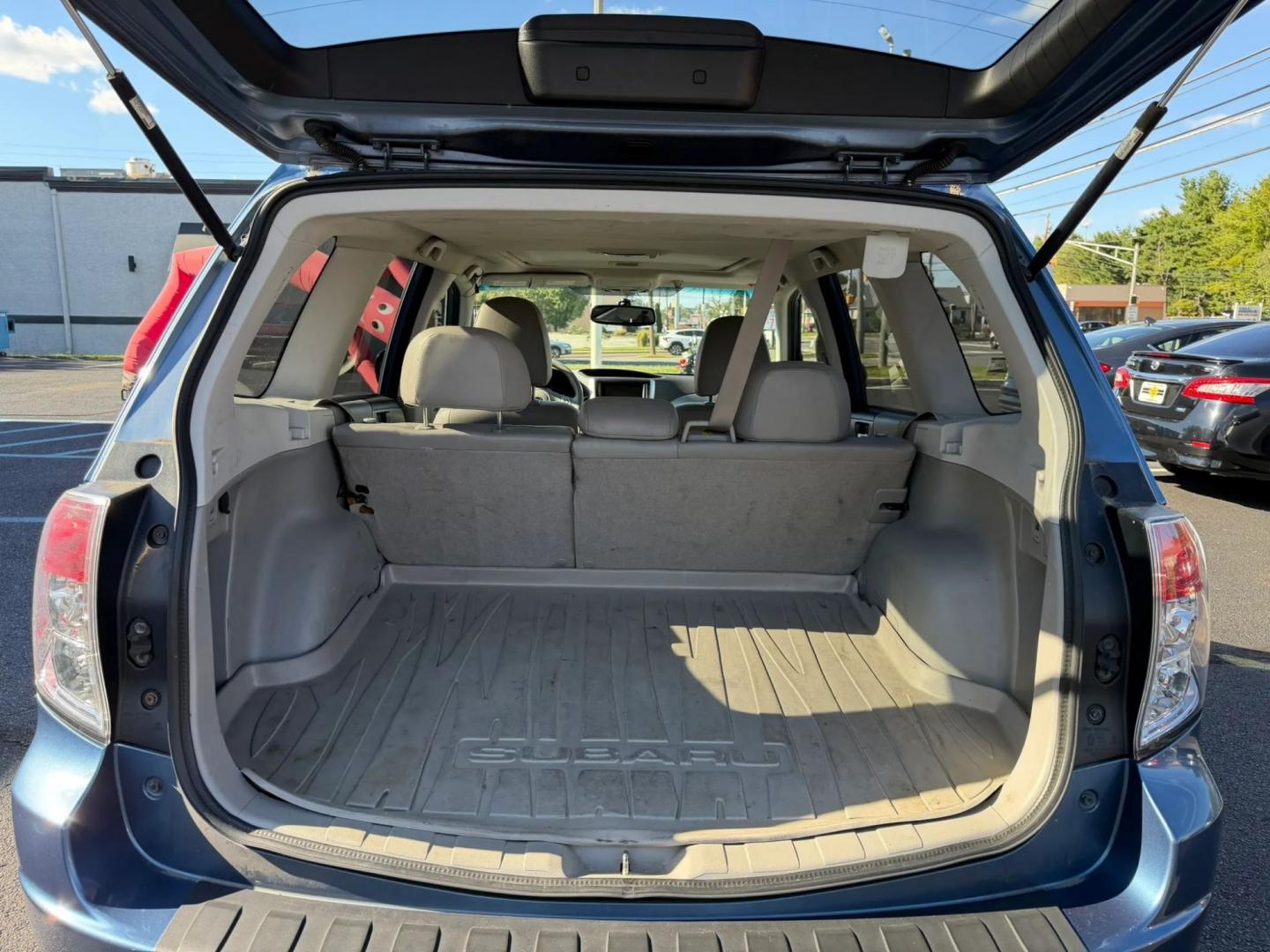 2010 Subaru Forester 2.5X Limited (JF2SH6DC8AH) with an 2.5L H4 SOHC 16V engine, 4A transmission, located at 1010 N White Horse Pike, Stratford, NJ, 08084, (856) 262-9500, 39.838921, -75.011497- Photo#11