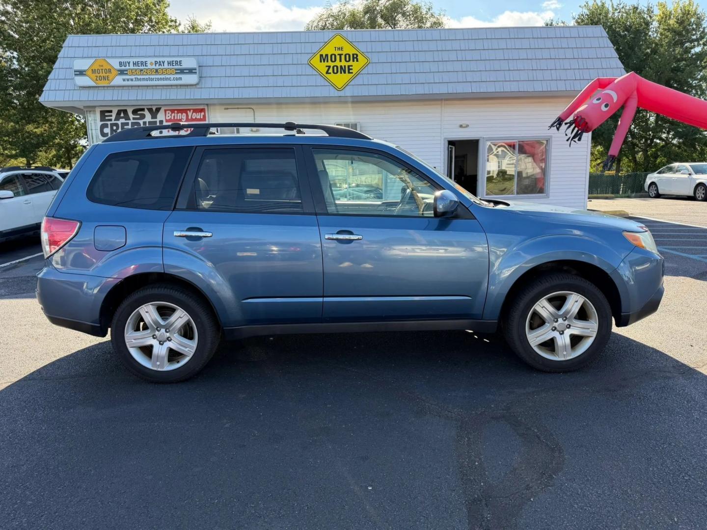 2010 Subaru Forester 2.5X Limited (JF2SH6DC8AH) with an 2.5L H4 SOHC 16V engine, 4A transmission, located at 1010 N White Horse Pike, Stratford, NJ, 08084, (856) 262-9500, 39.838921, -75.011497- Photo#0