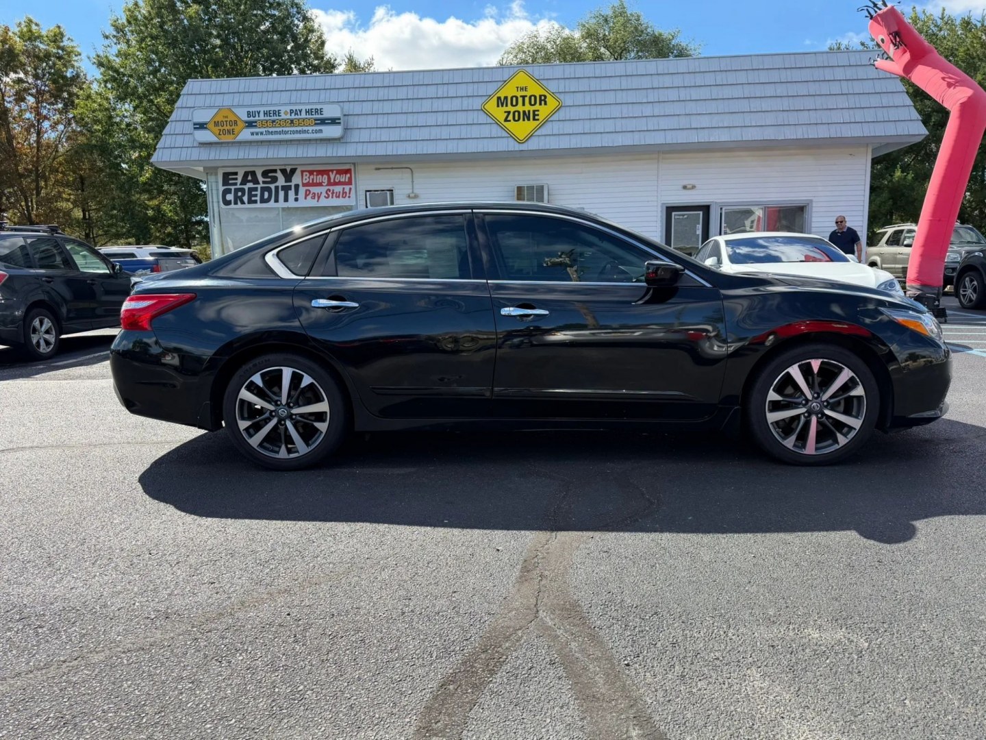 2016 Nissan Altima 2.5 SL (1N4AL3AP9GC) with an 2.5L L4 DOHC 16V engine, CVT transmission, located at 1010 N White Horse Pike, Stratford, NJ, 08084, (856) 262-9500, 39.838921, -75.011497- Photo#0