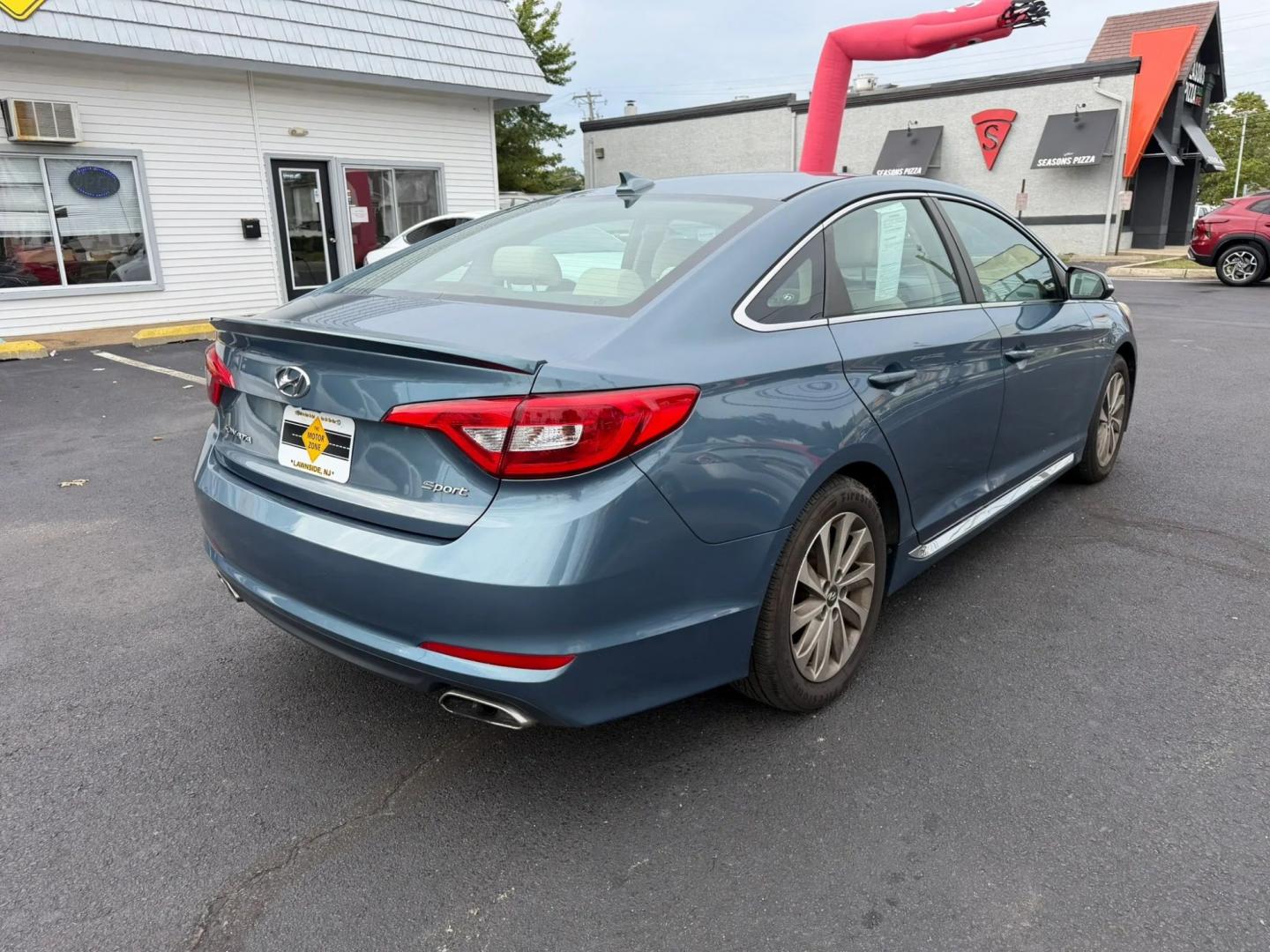 2015 Hyundai Sonata Sport (5NPE34AF7FH) with an 2.4L L4 DOHC 16V engine, 6A transmission, located at 1010 N White Horse Pike, Stratford, NJ, 08084, (856) 262-9500, 39.838921, -75.011497- Photo#8