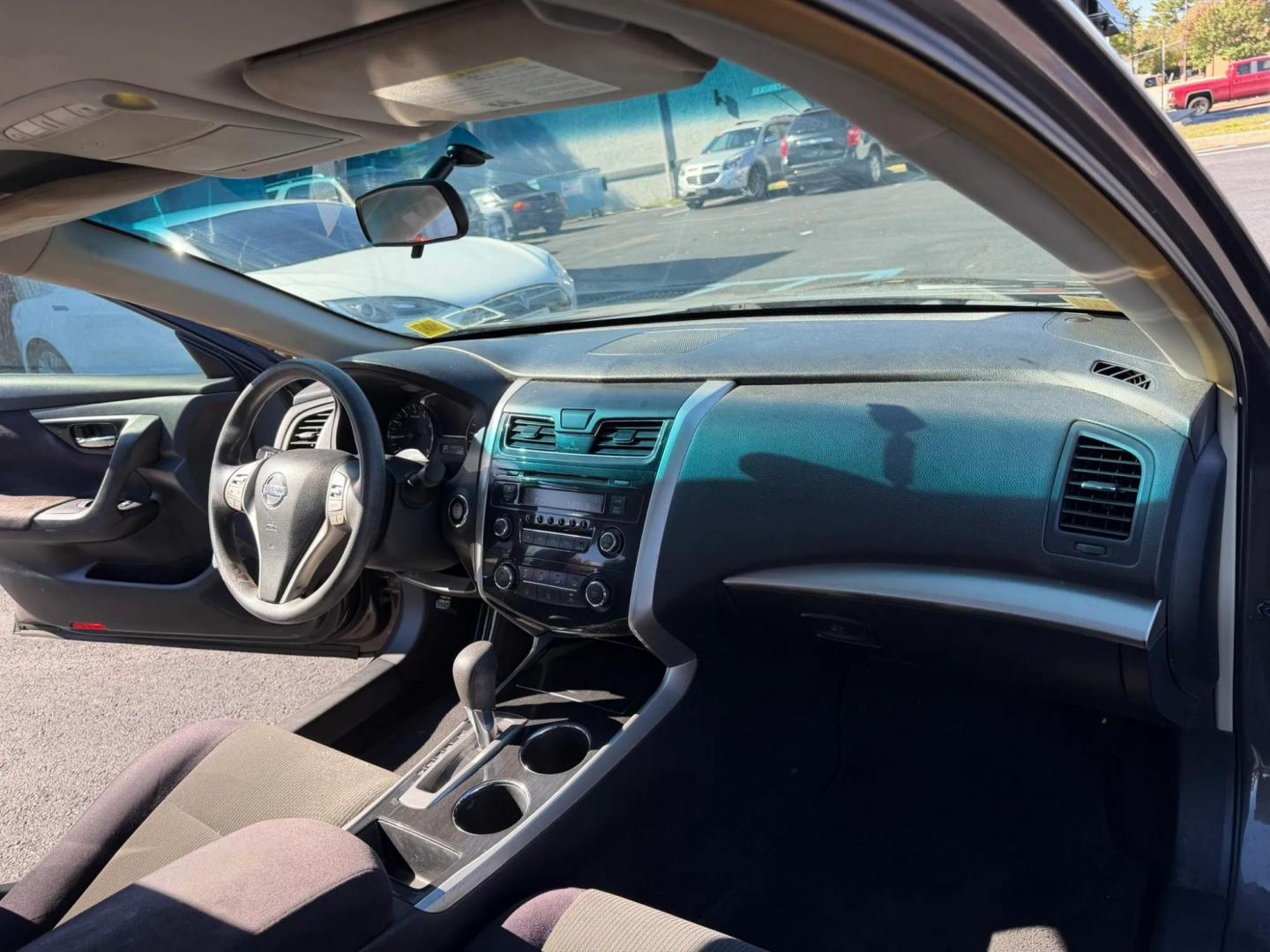 2013 Nissan Altima 2.5 S (1N4AL3AP6DC) with an 2.5L L4 DOHC 16V engine, located at 1010 N White Horse Pike, Stratford, NJ, 08084, (856) 262-9500, 39.838921, -75.011497- Photo#16
