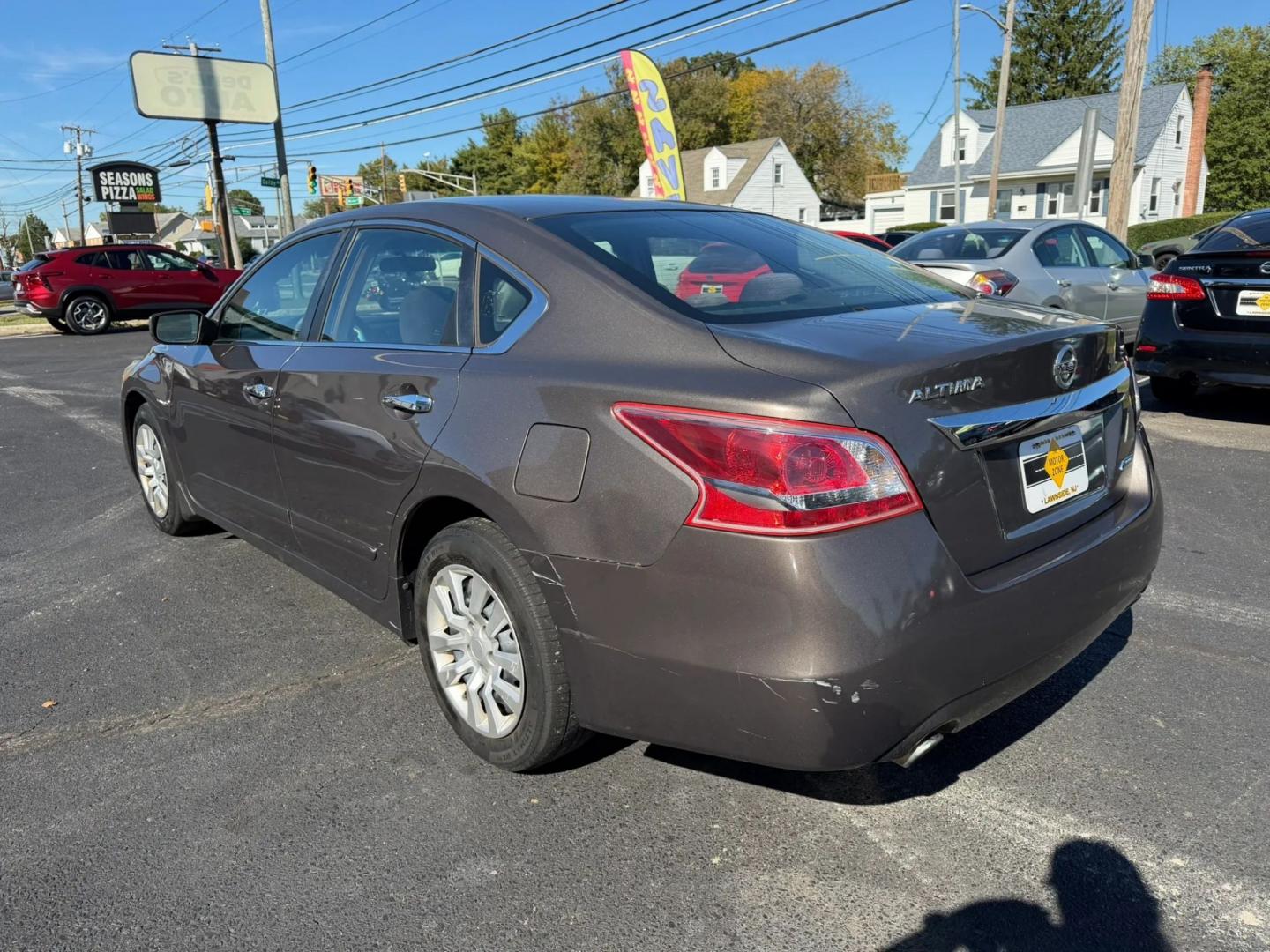 2013 Nissan Altima 2.5 S (1N4AL3AP6DC) with an 2.5L L4 DOHC 16V engine, located at 1010 N White Horse Pike, Stratford, NJ, 08084, (856) 262-9500, 39.838921, -75.011497- Photo#5