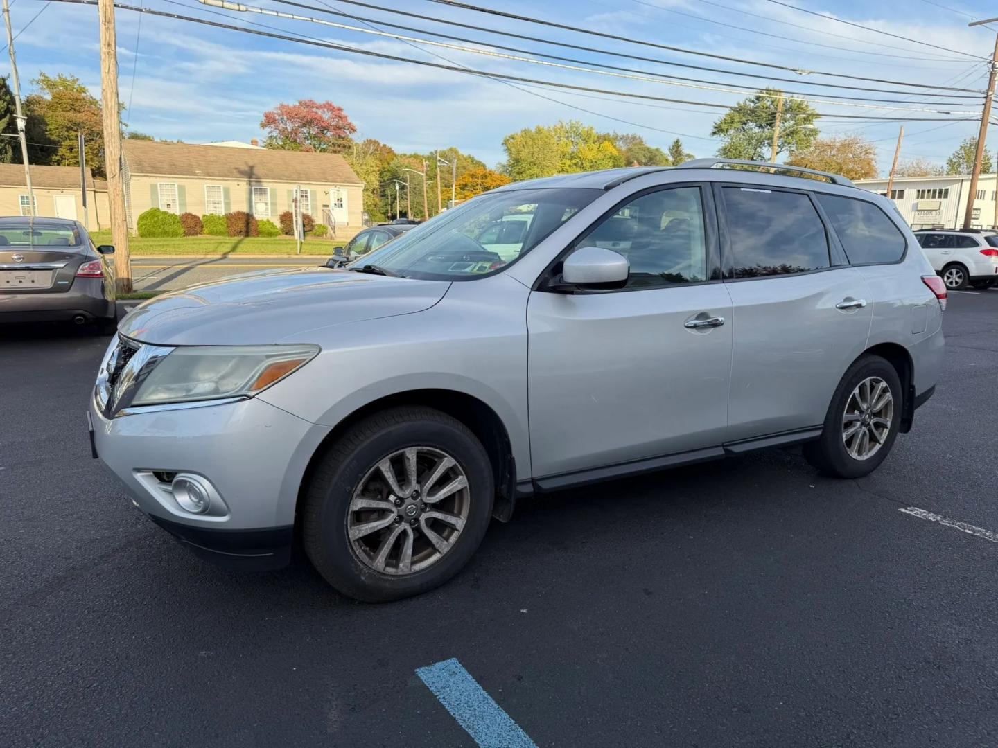 2014 Nissan Pathfinder S 4WD (5N1AR2MM9EC) with an 3.5L V6 DOHC 24V engine, Continuously Variable Transmission transmission, located at 1010 N White Horse Pike, Stratford, NJ, 08084, (856) 262-9500, 39.838921, -75.011497- Photo#8