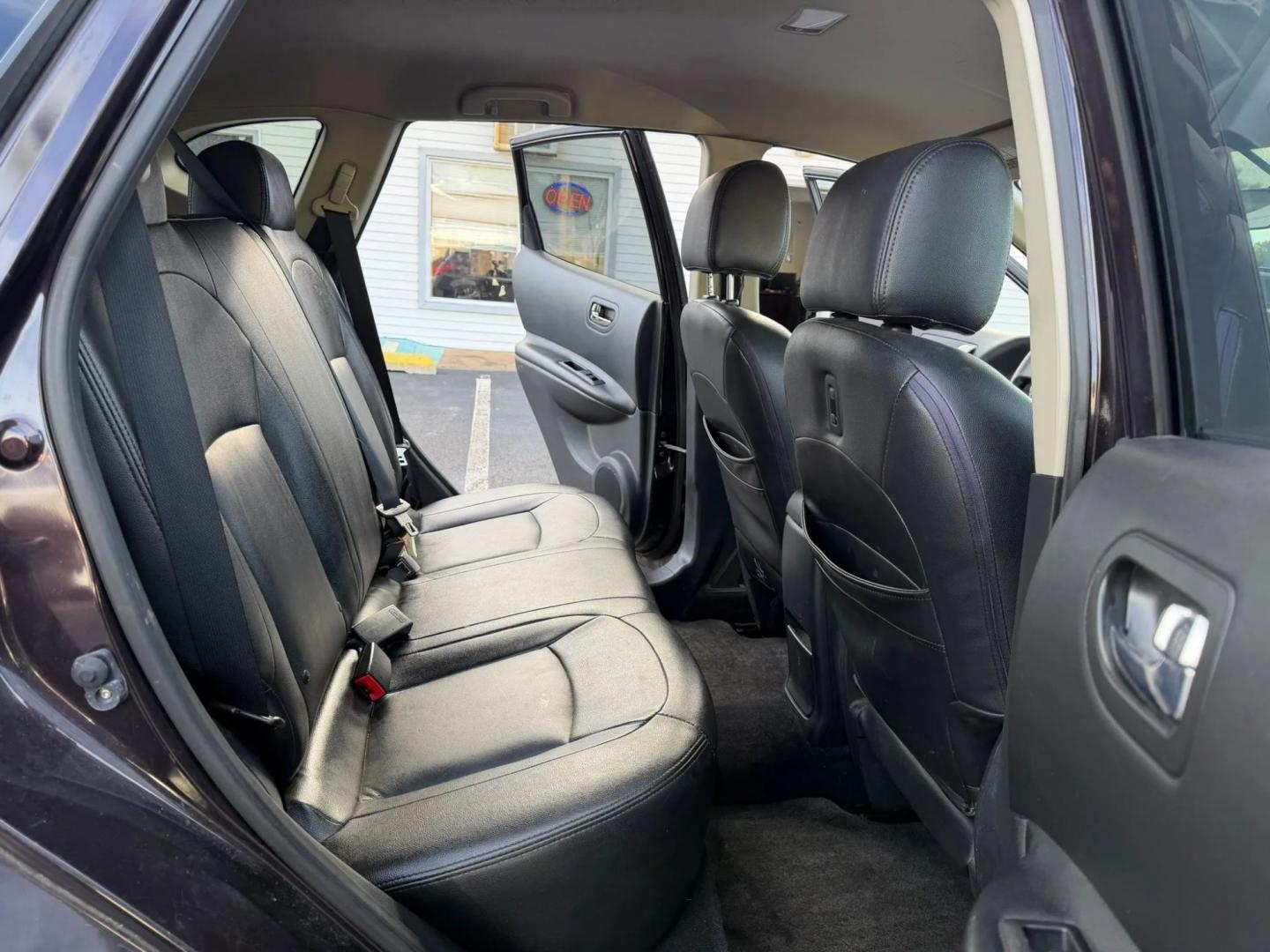2012 Nissan Rogue S AWD (JN8AS5MV3CW) with an 2.5L L4 DOHC 16V engine, Continuously Variable Transmission transmission, located at 1010 N White Horse Pike, Stratford, NJ, 08084, (856) 262-9500, 39.838921, -75.011497- Photo#11