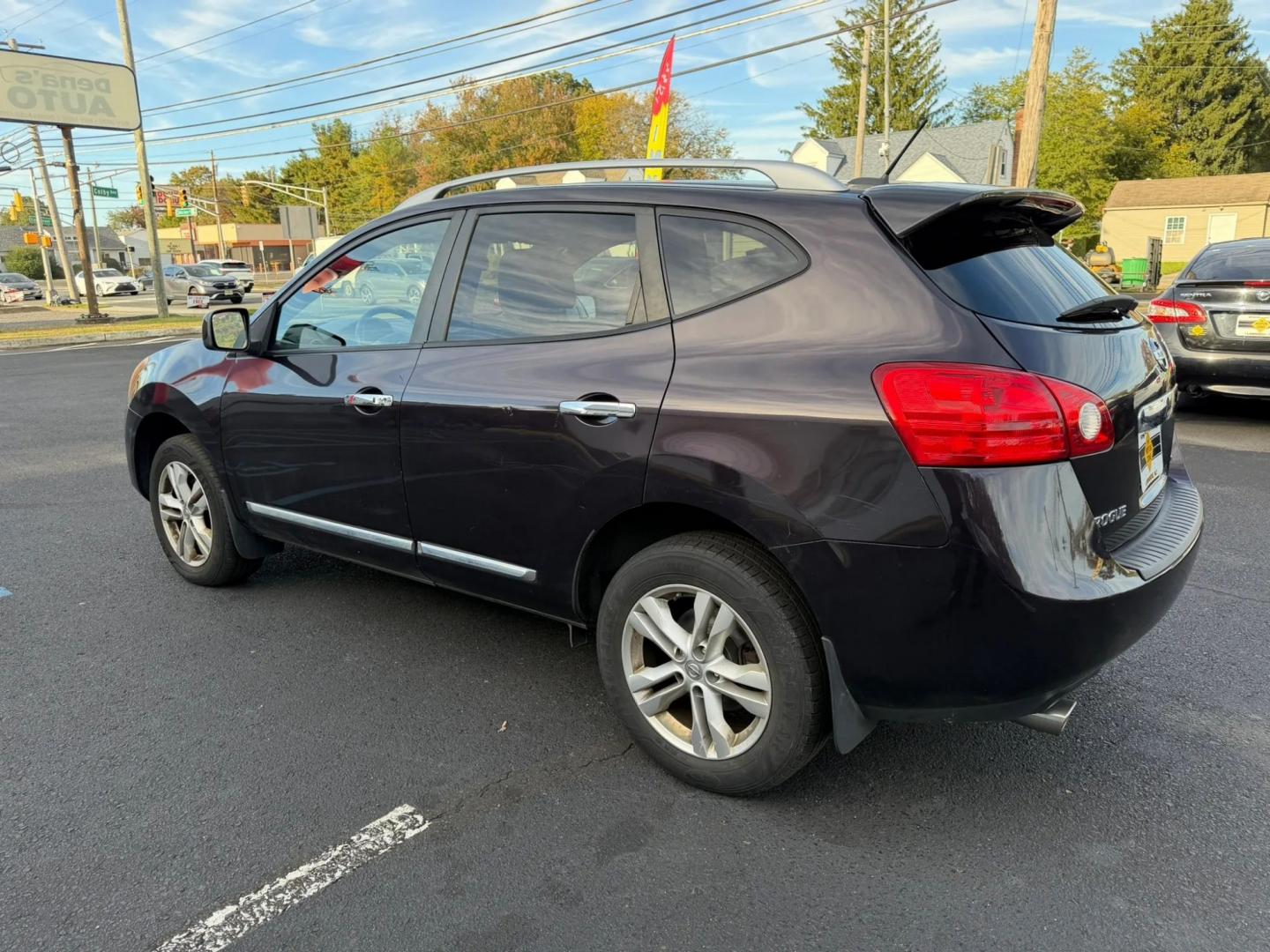 2012 Nissan Rogue S AWD (JN8AS5MV3CW) with an 2.5L L4 DOHC 16V engine, Continuously Variable Transmission transmission, located at 1010 N White Horse Pike, Stratford, NJ, 08084, (856) 262-9500, 39.838921, -75.011497- Photo#3