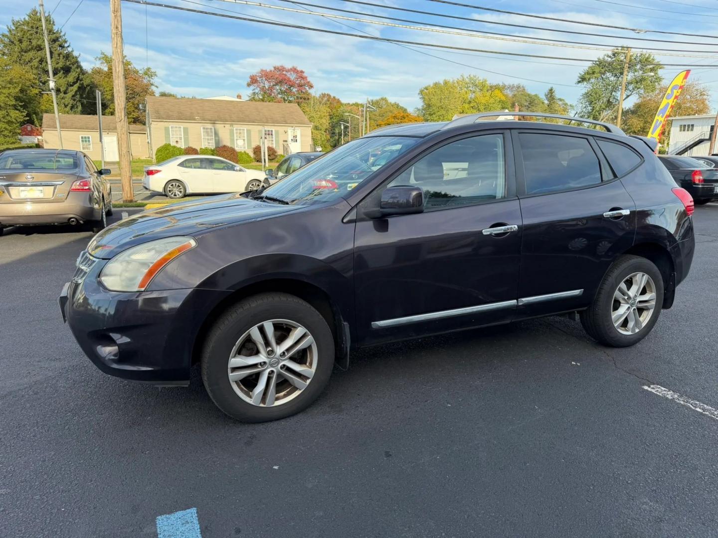 2012 Nissan Rogue S AWD (JN8AS5MV3CW) with an 2.5L L4 DOHC 16V engine, Continuously Variable Transmission transmission, located at 1010 N White Horse Pike, Stratford, NJ, 08084, (856) 262-9500, 39.838921, -75.011497- Photo#5